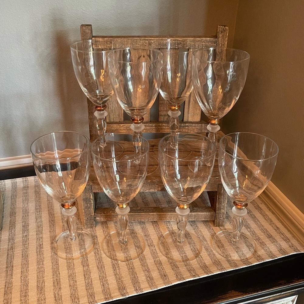 Clear Glass Wine Goblets with Gold Accent - Set of 8